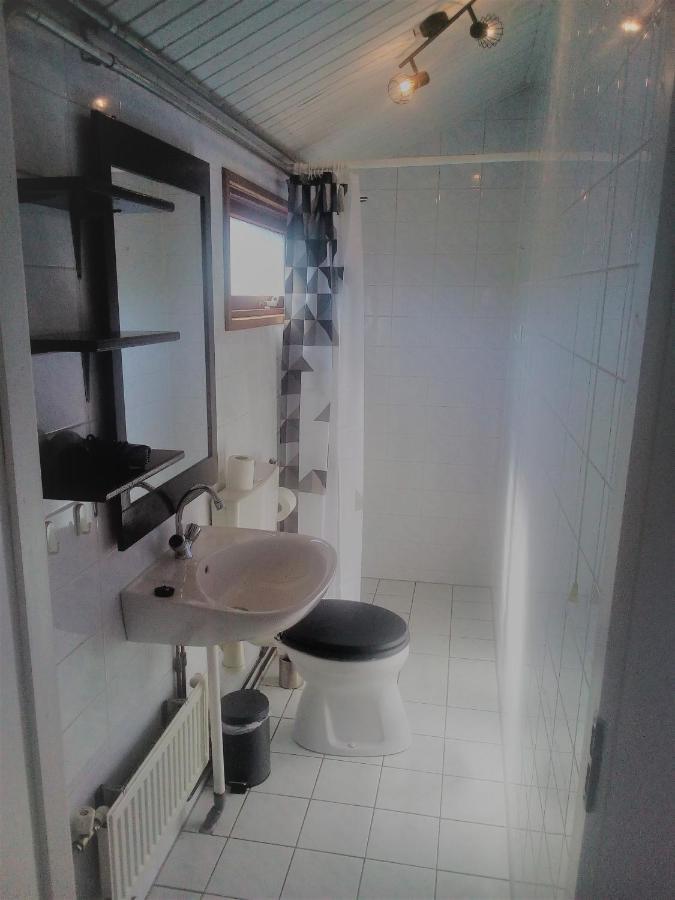 Het Duikertje - Tiny House Villa Dirkshorn Exteriör bild